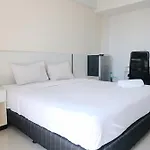 Homey And Cozy Studio Apartment At Dago Suites By Travelio