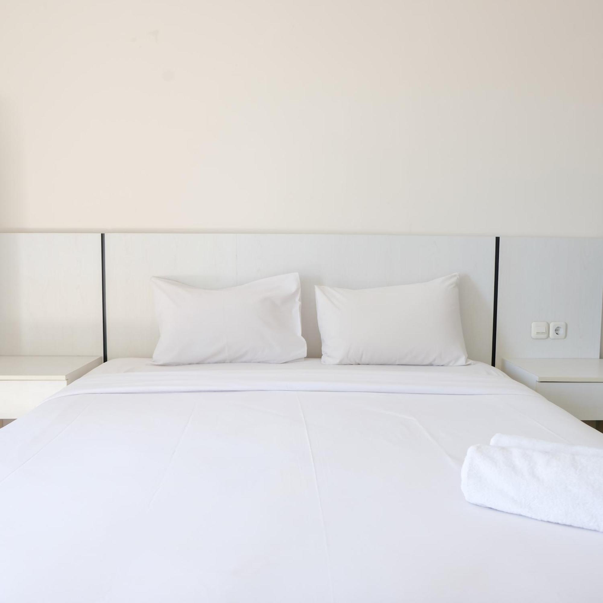 Homey And Cozy At Dago By Travelio Apartemen Bandung